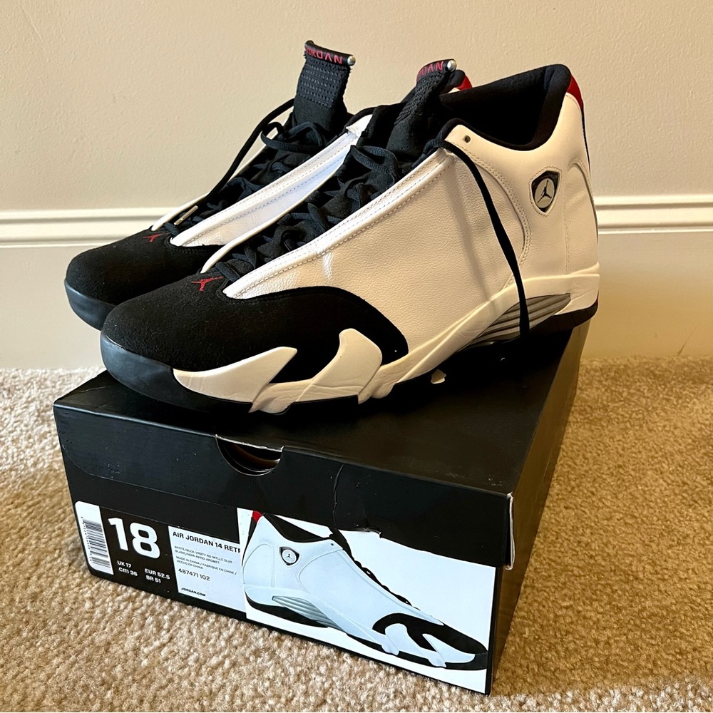 Size 18 - Jordan 14 Retro Black Toe 2014 - 487471 102 White/Blck /Varsity Rd BOX